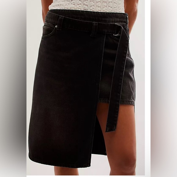 FREE PEOPLE We The Free Black On Tour Denim Wrap Skirt - Picture 2 of 6